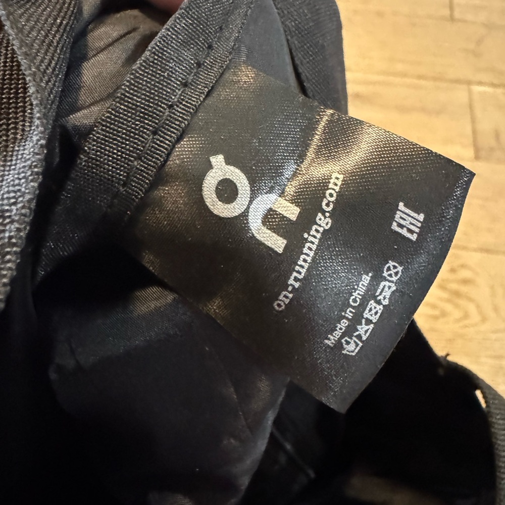 On Running Athletic Ambassador Black Backpack Bag Pack - Picture 8 of 9